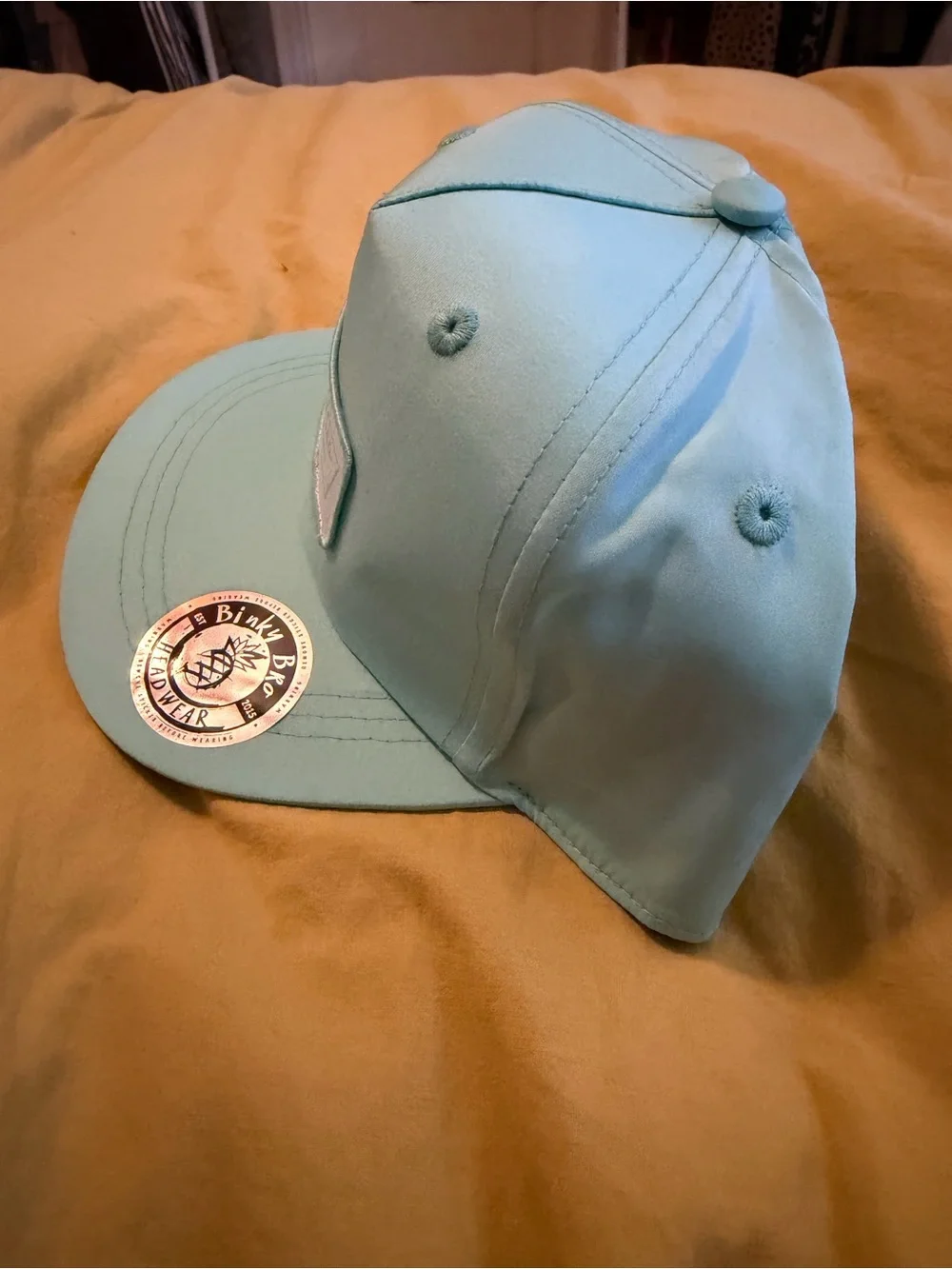 N/A stylish mint